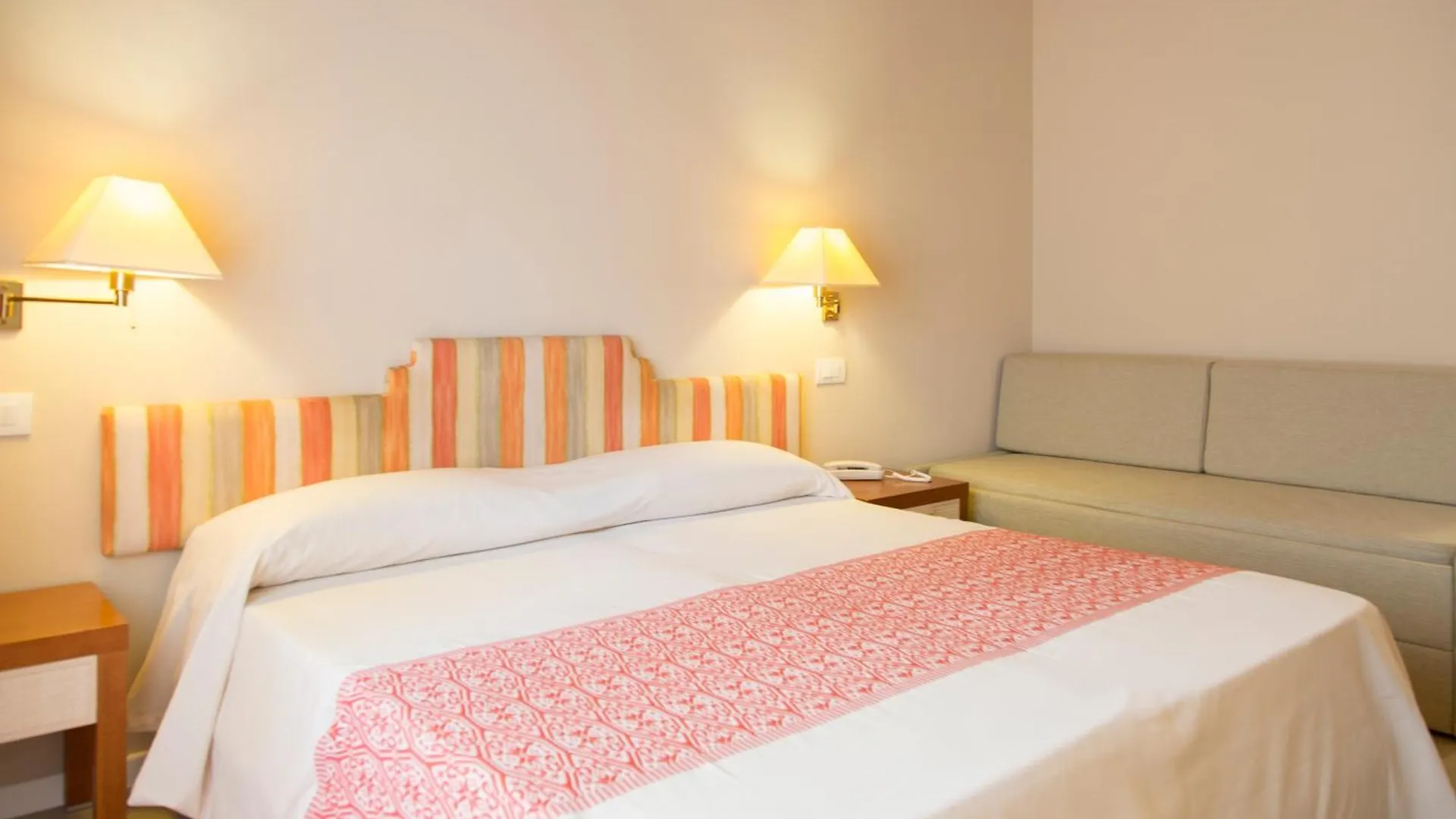 Blu Hotel Laconia Village Cannigione